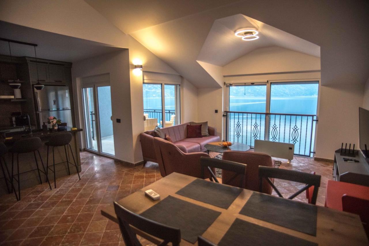 Modern Waterfront 3-Bed Apartment Donja Kostanjica 외부 사진