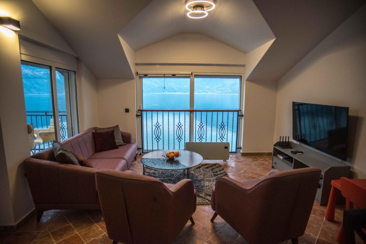 Modern Waterfront 3-Bed Apartment Donja Kostanjica 외부 사진
