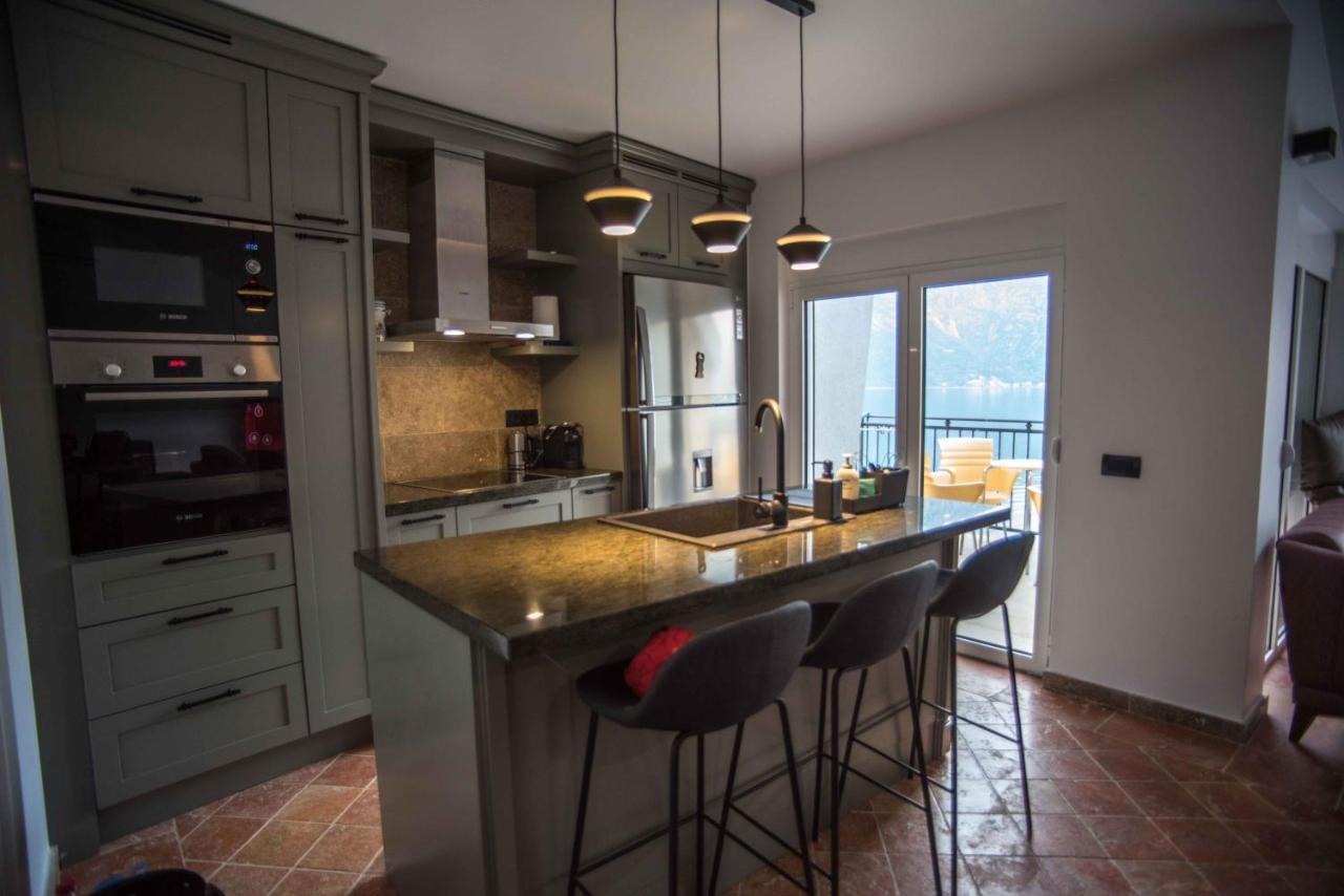 Modern Waterfront 3-Bed Apartment Donja Kostanjica 외부 사진